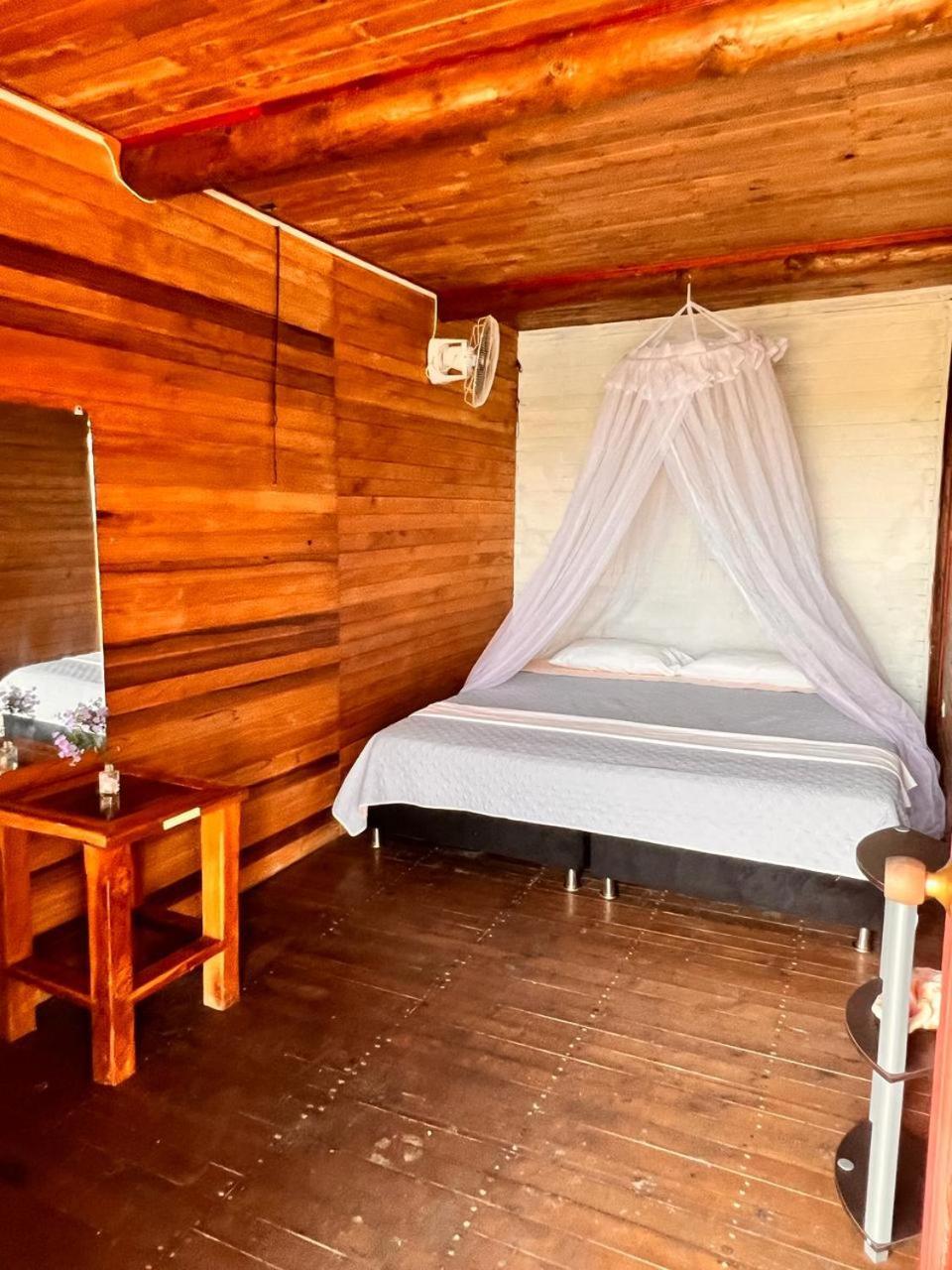 El Arca Hotell Tintipan Island Exteriör bild