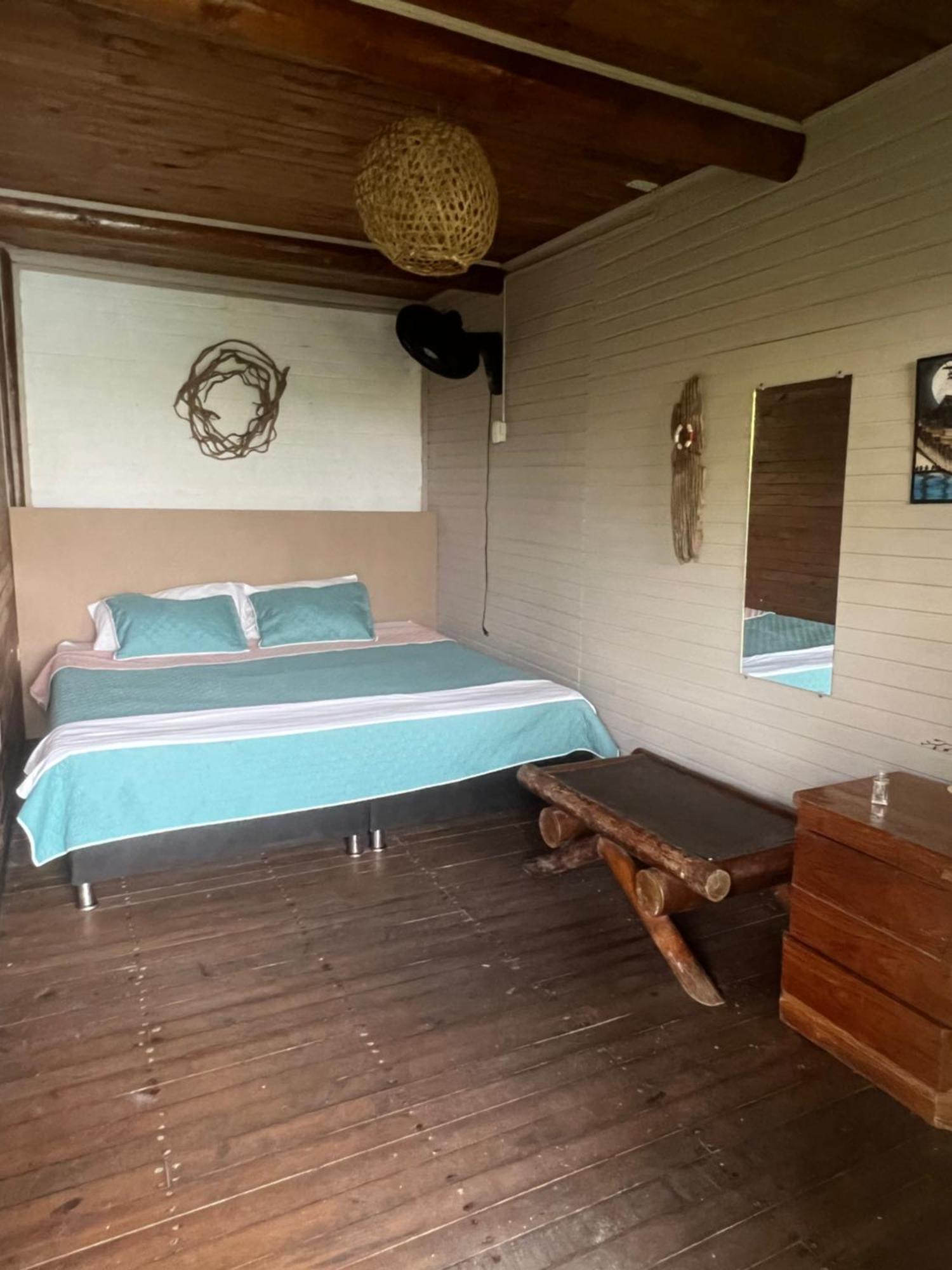 El Arca Hotell Tintipan Island Exteriör bild